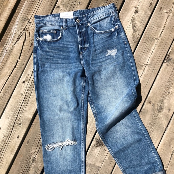 NWT H&M Concious Boyfriend jeans - Picture 3 of 8